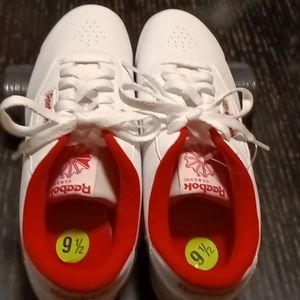 Women's white and Red Reebok gymshoe